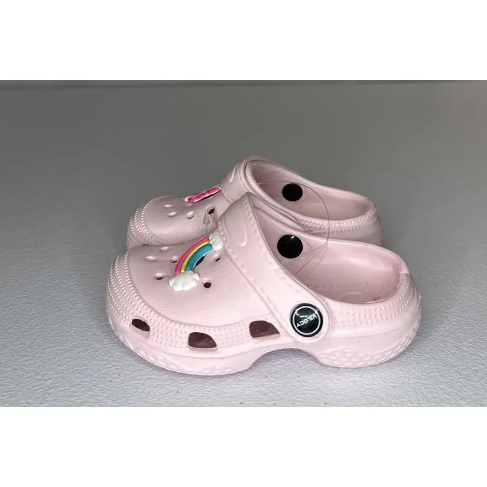 Vilocy Girls Charms Detailed Clogs in pink Size 20 (5 Toddler)
